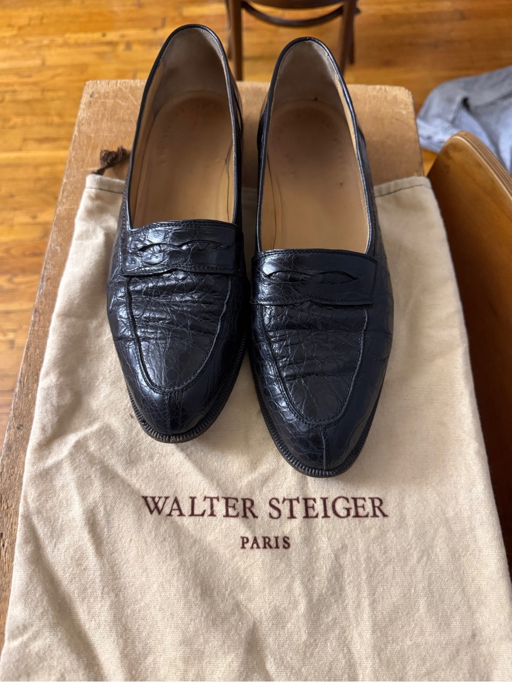 Vintage Walter Steiger Paris Genuine Crocodile Loafers 9.5 dust bag original box